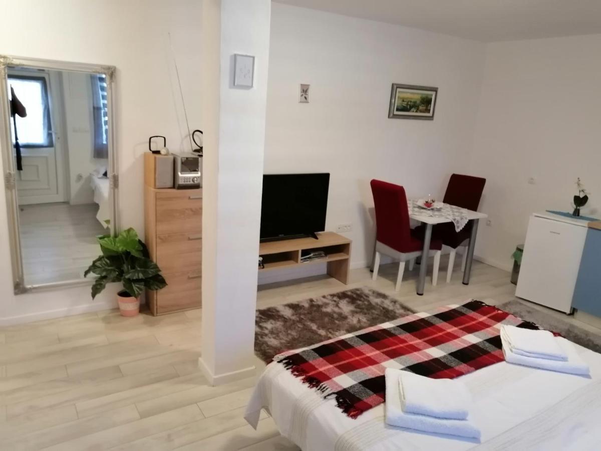 Apartamento Flash Šibenik Exterior foto